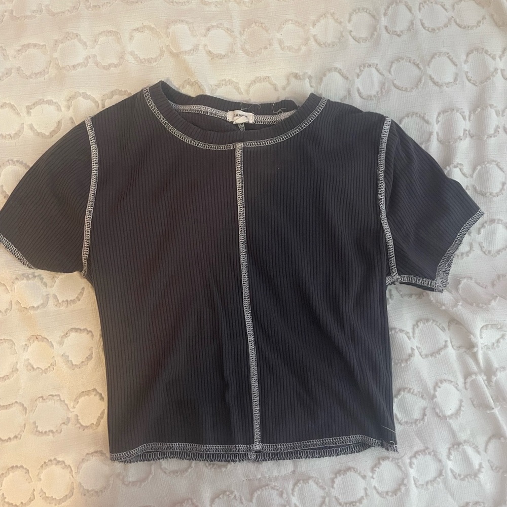 Garage crop top